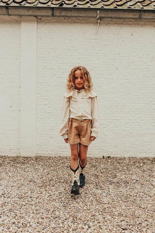 Mary meisjes short peach vintage  Baje Studio Maat 134, Kinderen en Baby's, Kinderkleding | Maat 134, Meisje, Nieuw, Broek, Ophalen of Verzenden