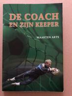 Voetbal - Keepers coachen en trainen - met oefenstof, Boeken, Ophalen of Verzenden, Gelezen, Balsport