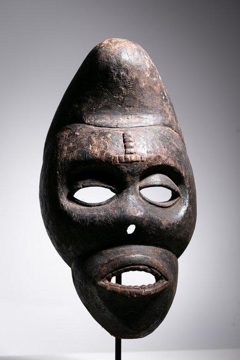 Masker - Ibibio - Nigeria (Zonder Minimumprijs), Antiek en Kunst, Kunst | Niet-Westerse kunst