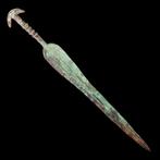 Vroege Griekse Bronzen zwaard met crescentenknop (Zonder, Antiek en Kunst