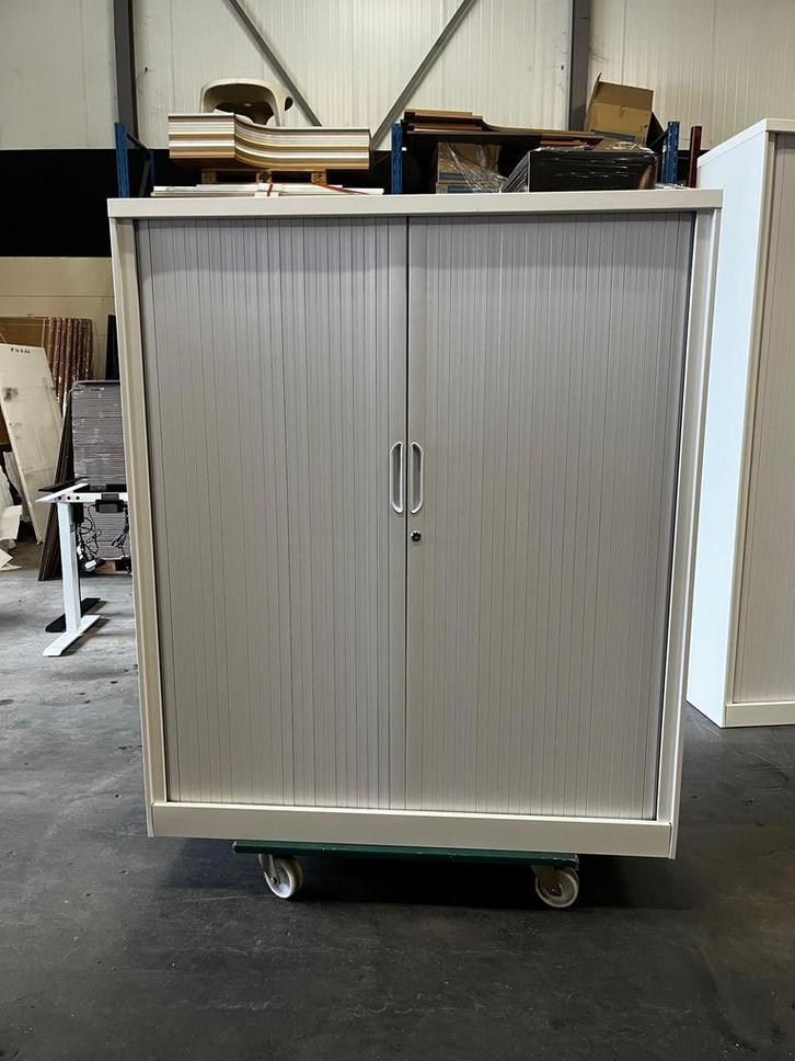 Archiefkast - Roldeurkast - Wit - Aanbieding - 140x120x45 cm, Huis en Inrichting, Kasten | Roldeurkasten en Archiefkasten, Met slot