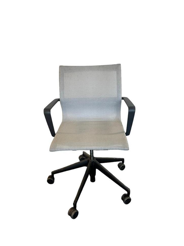 Vitra Physix (Refurbished), Huis en Inrichting, Bureaustoelen, Bureaustoel, Zwart, Zo goed als nieuw, Verzenden