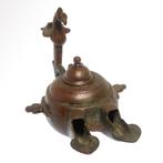 Seltsjoeken Brons Olielamp met vogel, Antiek en Kunst