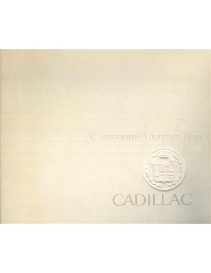 1962 CADILLAC PROGRAMMA BROCHURE ENGELS, Boeken, Auto's | Folders en Tijdschriften