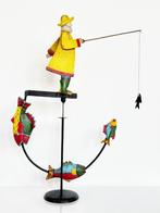 sculptuur, Vintage Balancing Fisherman Toy – Moving Folk Art