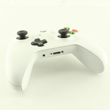 Xbox One Controller Wit beschikbaar voor biedingen
