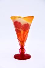 Emile Gallé - Vaas - Tulpenvormige cameo-glas vaas, ca. 1900, Antiek en Kunst, Antiek | Glas en Kristal