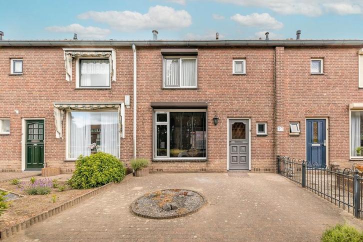 Te huur: Appartement Klaverplein in Veldhoven, Huizen en Kamers, Huizen te huur, Noord-Brabant, Appartement