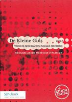De kleine gids 2015.2 ISBN 9789013132496, Ophalen of Verzenden, Zo goed als nieuw, MBO
