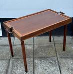 Ferguson - Osterly - Bijzettafel - Mahonie - Vouw butlers