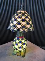 Tiffany stijl tafellamp glas in lood - Tafellamp -, Antiek en Kunst