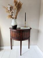 Kast - Hout, Antiek en Kunst