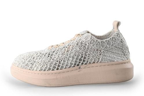 Mustang Sneakers in maat 38 Zilver | 10% extra korting, Kleding | Dames, Schoenen, Overige kleuren, Zo goed als nieuw, Sneakers of Gympen