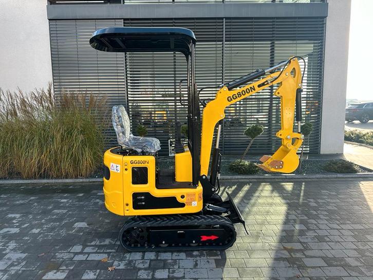 GG800N MINI GRAAFMACHINE graafmachine minipelle    GG800N Mi, Zakelijke goederen, Machines en Bouw | Kranen en Graafmachines, Graafmachine
