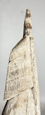 Zielsbeeld van 64 cm voor een overleden kind - Kamoro of