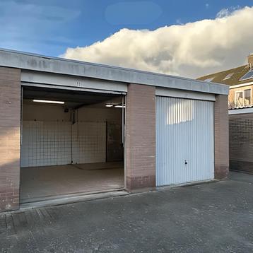 Dubbele Garagebox te Huur gevonden in Monnickendam beschikbaar voor biedingen