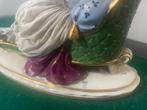 Beeldje - Dama sul sofa- Ceramica e toulle di ceramica -, Antiek en Kunst