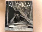 Fotografie - Alfama - Volksbuurt in Lissabon - in nieuwstaat, Boeken, Kunst en Cultuur | Fotografie en Design, Fotografen, Ophalen of Verzenden
