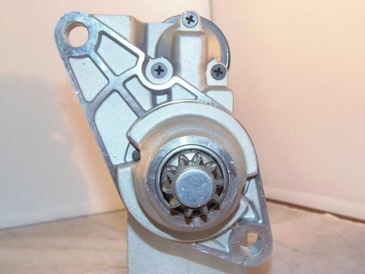 Startmotor 1,0 kW VW Audi Seat Skoda nieuw, Auto-onderdelen, Motor en Toebehoren, Verzenden