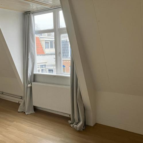 Studentenkamer van Heemstrastraat gevonden in Leeuwarden, Huizen en Kamers, Kamers te huur, Minder dan 20 m², Leeuwarden