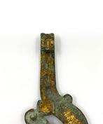 Brons Fibula