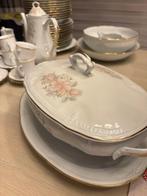 Limoges - Tafelservies voor 12 - Porselein