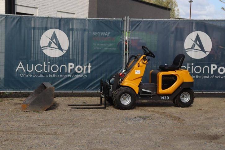 Veiling: Schranklader Nex N30 Diesel 2023, Zakelijke goederen, Machines en Bouw | Kranen en Graafmachines, Wiellader of Shovel