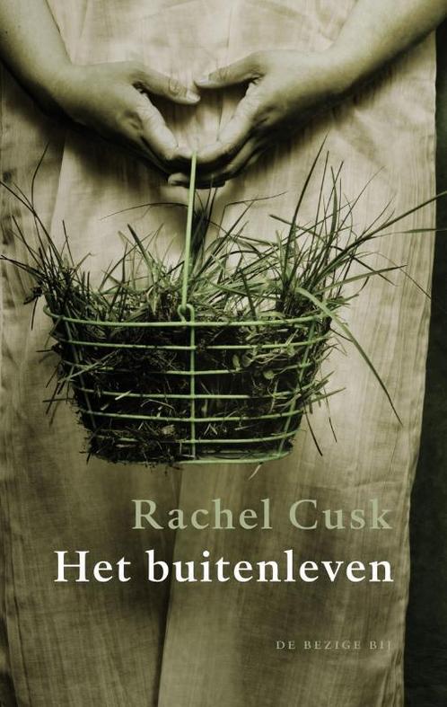 Het buitenleven 9789023428985 R. Cusk, Boeken, Romans, Zo goed als nieuw, Verzenden