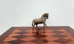P.Chenet - Beeld, Paard - 10 cm - Brons