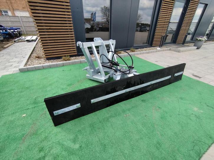 Hydr. Rubberschuif 1,8m - 3m Vuilschuif Slijtstrip, Zakelijke goederen, Agrarisch | Werktuigen, Verzenden