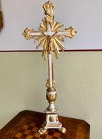 Crucifix - Hout - 1800-1850 - Kruisiging van het altaar - 81