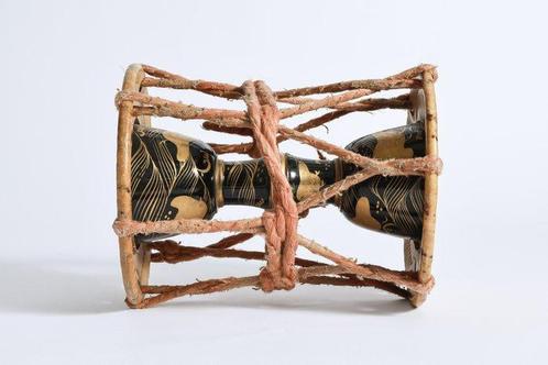 Shoulder Drum Ko-Tsuzumi  with Plover over Waves – With, Antiek en Kunst, Antiek | Overige Antiek