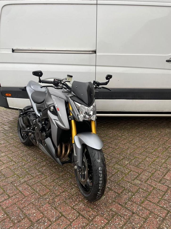 Suzuki GSX-S 1000 | 2017 | 26.257 | Full Option | Antraciet, Motoren, Motoren | Aprilia, Ophalen of Verzenden