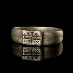 Oud-Romeins Zilver Zegelring VTE FELIX inscriptie