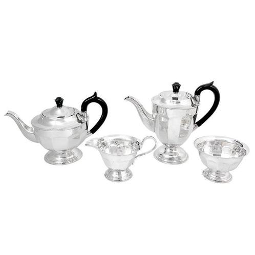 Art Deco 4pc coffee and tea set with round panelled bodies, Antiek en Kunst, Kunst | Designobjecten