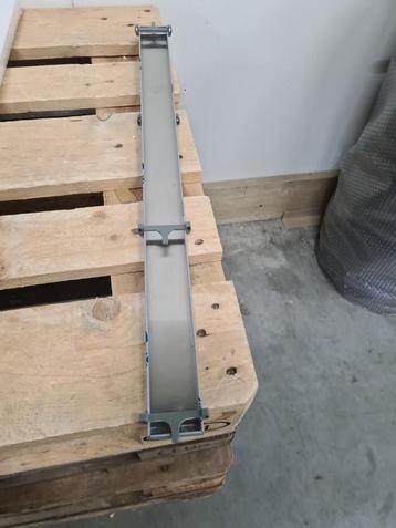 RVS Tegelrooster t.b.v. douchegoot 70 x 7 cm beschikbaar voor biedingen