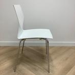 Tweedehands Four Design stapelstoel, wit - chroom, Huis en Inrichting, Stoelen, Ophalen of Verzenden, Gebruikt, Stof, Eén