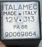 Ruitenwisser relais 90069864. (Interieur), Verzenden, Gebruikt, Universele onderdelen