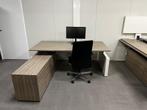 bureau + kast + stoel + scherm 24inch samsung, Vergader- of Presentatieruimte, Ophalen, Gebruikt