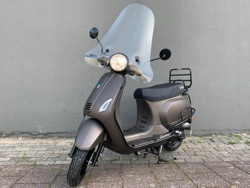 AGM VX50, GTS Toscana, BTC Riva, TYM Scooters vanaf €1450, Fietsen en Brommers, Scooters | Overige merken, Maximaal 45 km/u, Nieuw