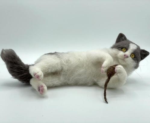 Naaldvilt-pakket kat, Hobby en Vrije tijd, Vilt, Figuurtje(s), Nieuw, Ophalen of Verzenden