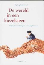 De wereld in een kiezelsteen 9789056375041, Verzenden, Gelezen