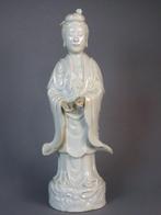 Figuur - Large Standing Guanyin on Waves Holding a Scroll -, Antiek en Kunst