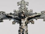 Antiek Crucifix - Metaal - Vroege 20e eeuw -