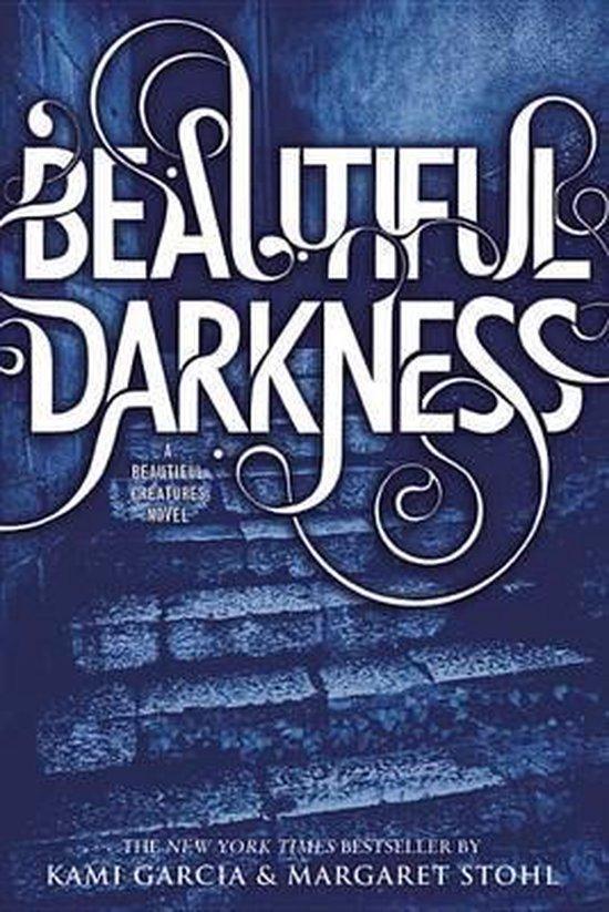 Beautiful Darkness 9780316077040 Kami Garcia, Boeken, Taal | Engels, Zo goed als nieuw, Verzenden