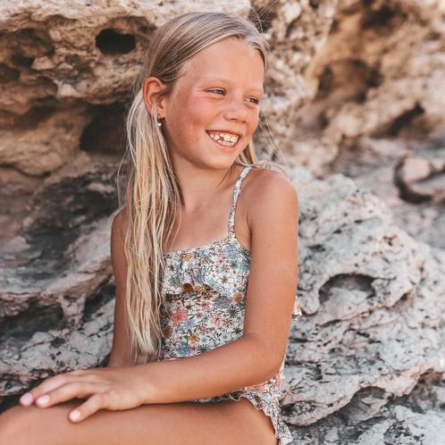 Badpak UV50 sparkly fleurs UV50  Salted Stories Maat 110, Kinderen en Baby's, Babykleding | Maat 50, Meisje, Nieuw, Ophalen of Verzenden
