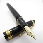 Pilot - Custom 743 (black) - 14K gold #15 nib (PO) - Vulpen, Verzamelen, Pennenverzamelingen, Nieuw