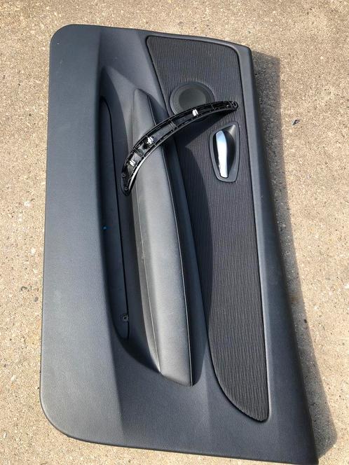 BMW E81 1 serie rechtse deur bekleding in nette staat, Auto-onderdelen, Interieur en Bekleding, Gebruikt, BMW, Ophalen of Verzenden