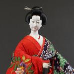 Oyama Doll – Elegant Woman in Wisteria-Embroidered Furisode