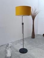 Staande lamp - Chroom, Textiel - Midcentury vloerlamp in, Antiek en Kunst